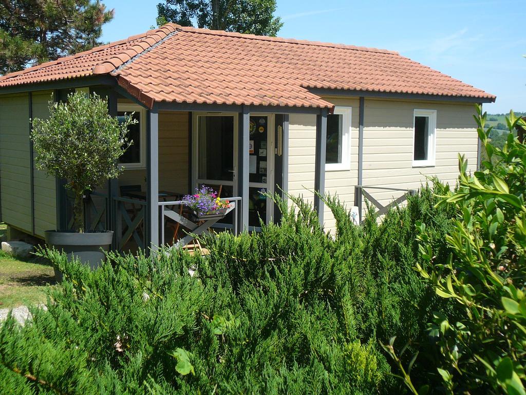 Les Chalets Des Mousquetaires Mirepoix  Экстерьер фото