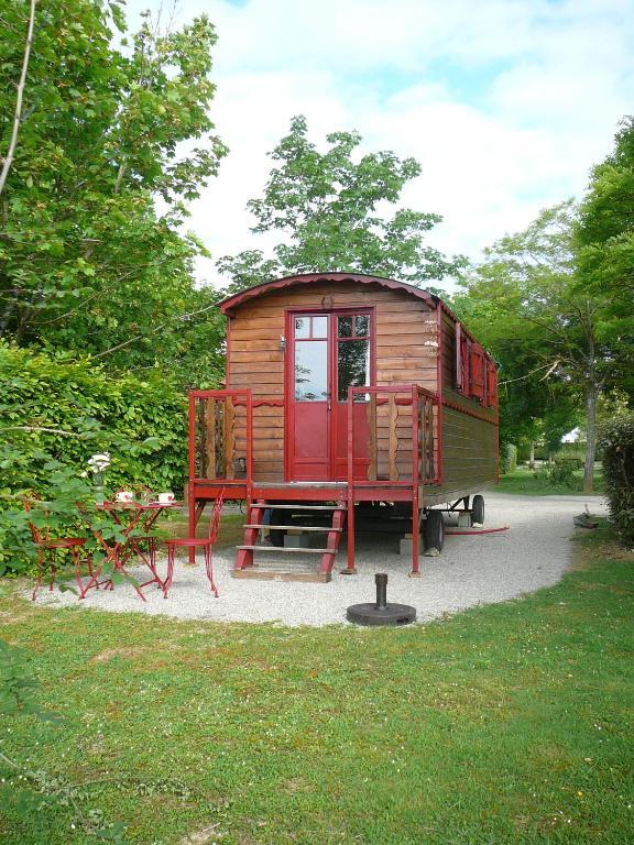 Les Chalets Des Mousquetaires Mirepoix  Номер фото