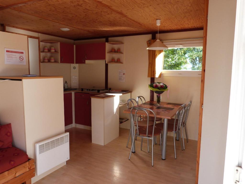 Les Chalets Des Mousquetaires Mirepoix  Экстерьер фото