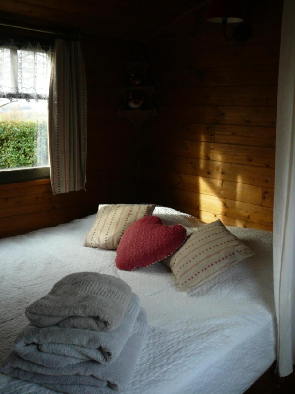 Les Chalets Des Mousquetaires Mirepoix  Экстерьер фото